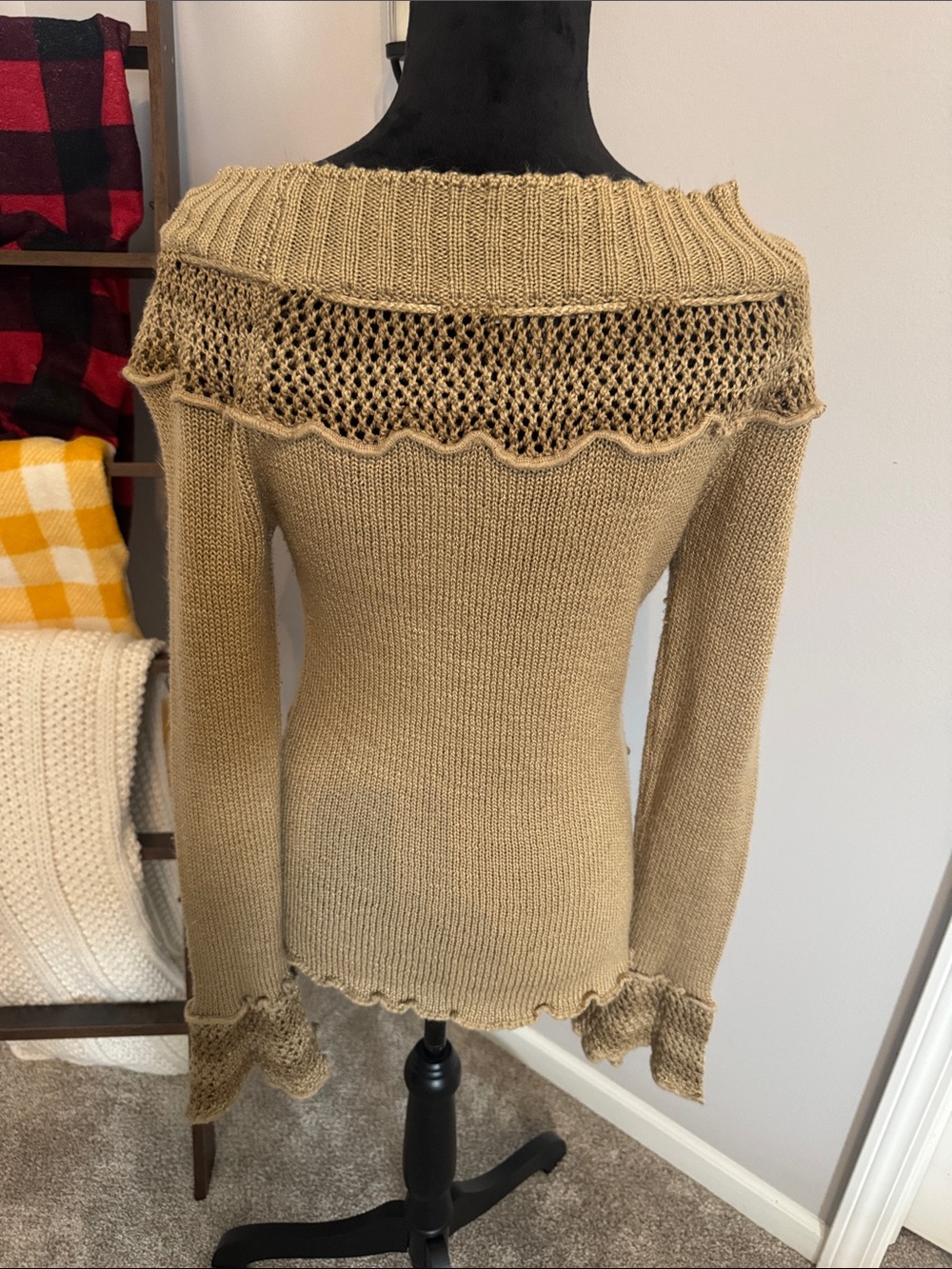 Boston Proper Camel Knit Off-the-Shoulder Lace-Trim Sweater - Picture 7 of 8